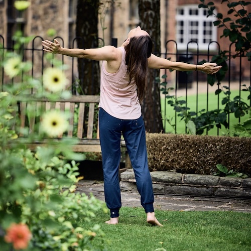 People Dancing Summer Intensive. Photo: Andrew Moore.